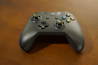 Illustration for article titled PS4 vs. Xbox One: The Comparison We Had To Make